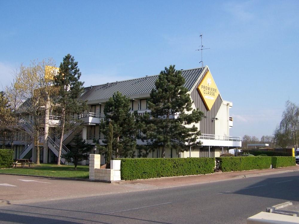 普瑞米尔洛纳佩厄经典酒店 佩勒 外观 照片