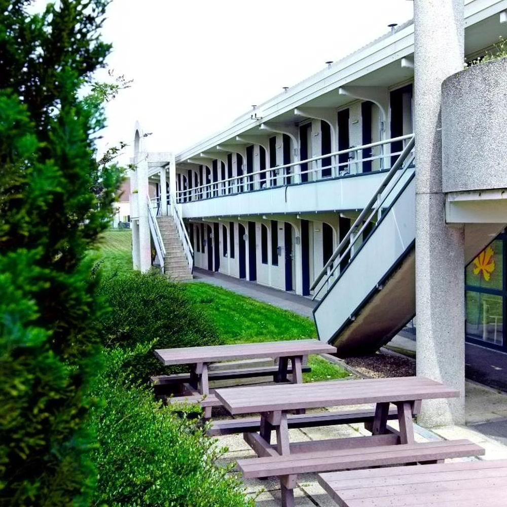 普瑞米尔洛纳佩厄经典酒店 佩勒 外观 照片
